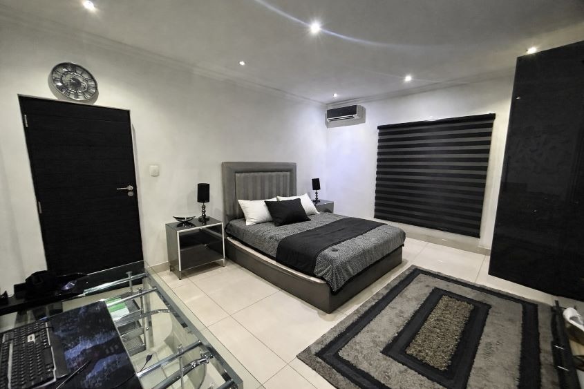 4 Bedroom Property for Sale in Oos Einde North West